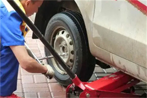 集宁附近拖车24小时服务热线电话