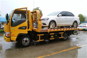 集宁附近拖车救援24小时服务热线