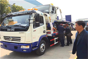 集宁汽车道路救援拖车价格